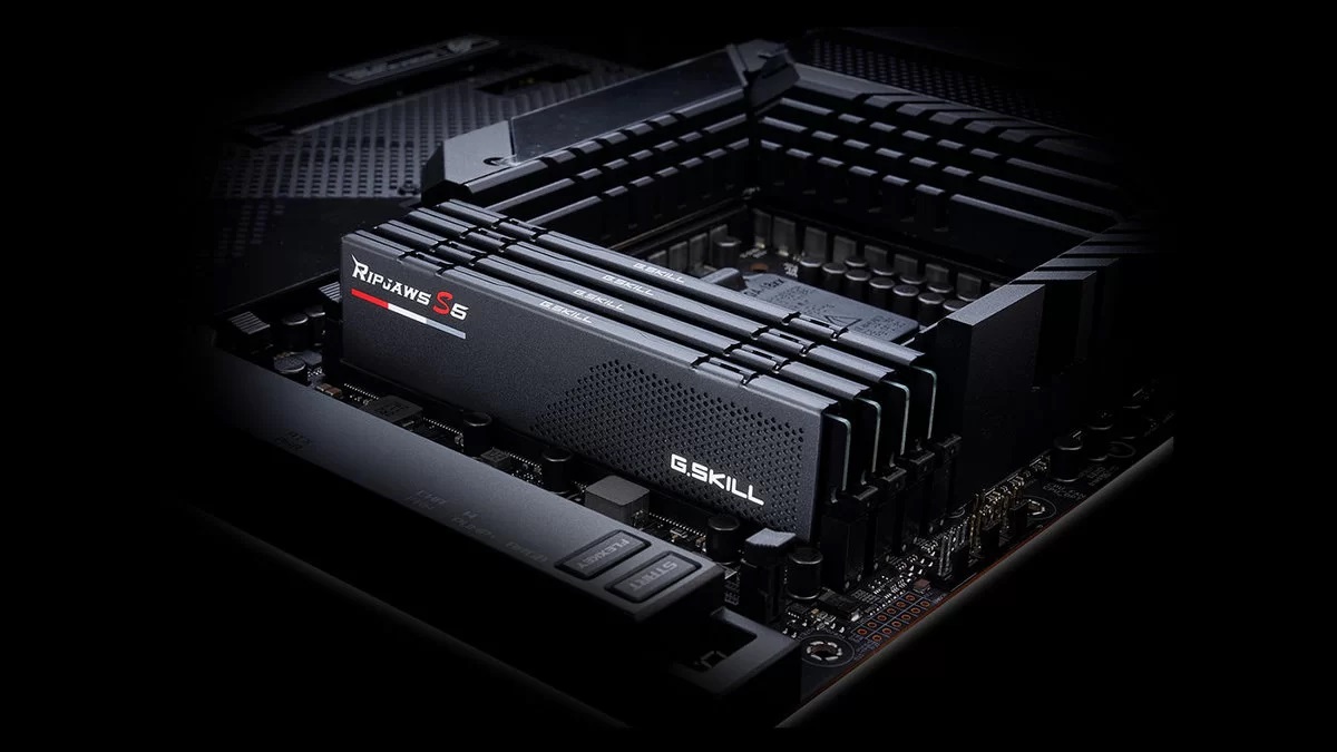 Ram Desktop Gskill RIPJAWS S5 (F5-5200J4040A16GA2-RS5W) 32GB (2x16GB) DDR5 5200 MHz