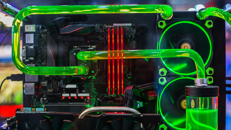 Tản nhiệt nước EKWB kết hợp với hệ thống LED sẽ khiến PC lung linh huyền ảo