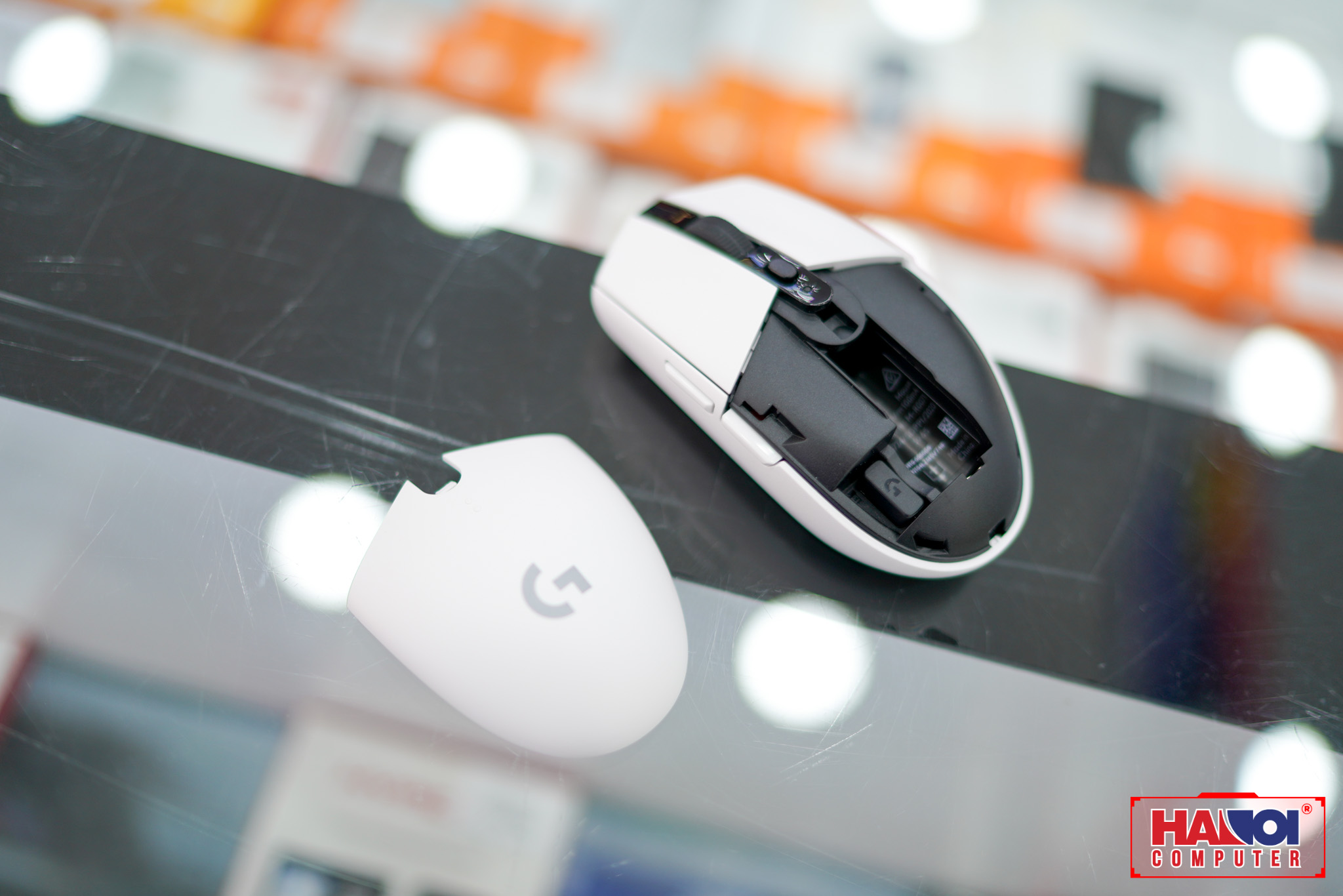 Chuột không dây Logitech G304 Lightspeed trắng (USB) trang bị mắt cảm biến hero cao cấp