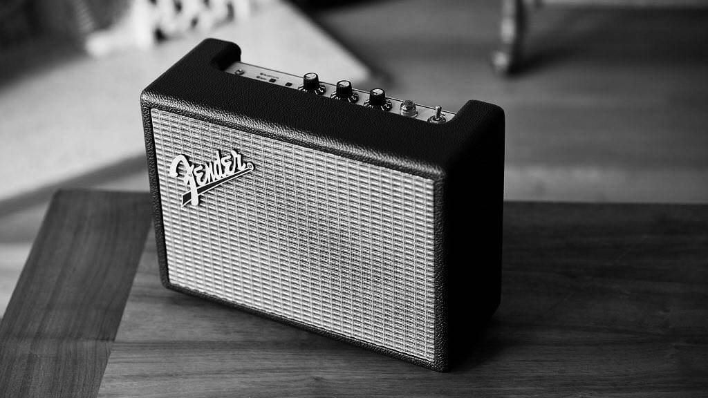 Loa để bàn Fender Monterey - Màu đen xám