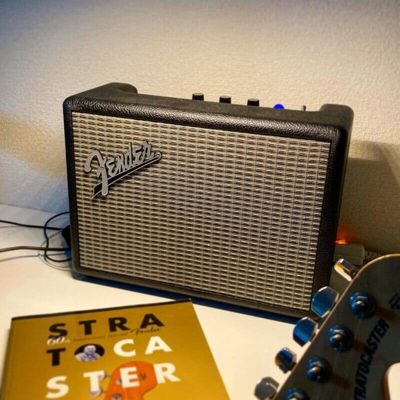 Loa để bàn Fender Monterey - Màu đen xám