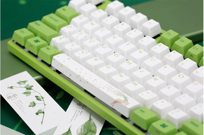 Bàn phím cơ Varmilo VA87M Fairy Forest - Mechanical Cherry Red switch có thiết kế độc đáo