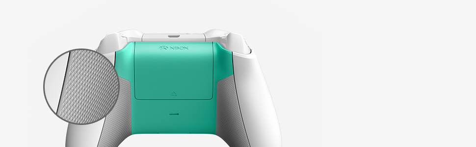 Tay cầm chơi game không dây Xbox One S - Sport White  có thiết kế lớp vỏ dễ cầm nắm