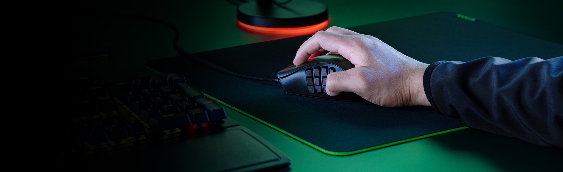 Chuột chơi game Razer Naga X (USB/RGB/Đen) (RZ01-03590100-R3M1) phù hợp cho các game mmo