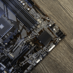 Mainboard Gigabyte A520M-DS3H (AMD A520, Socket 1200, m-ATX, 4 khe RAM DDR4)
