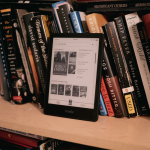 Máy đọc sách Amazon Kindle Paperwhite 2021 32GB  6.8 inch, màu đen (M2L3EK)