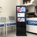 Máy KIOSK quảng cáo COMQ Q-Kiosk 43A SNT - 43'' 