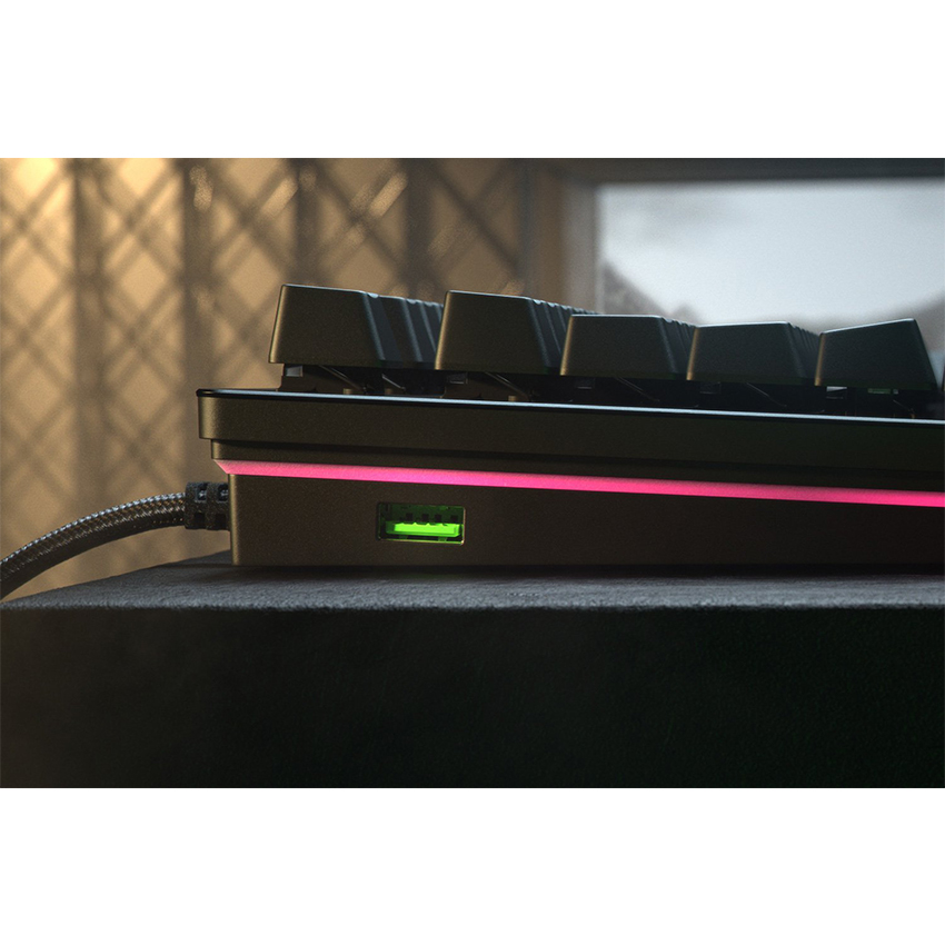 Bàn phím Razer Huntsman V2 Analog (USB/RGB/Đen)(RZ03-03610100-R3M1)