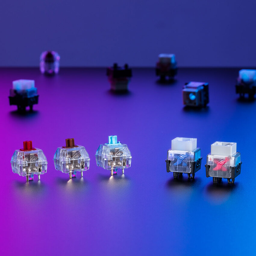 64813_rog_falchion_red_10.jpg 9