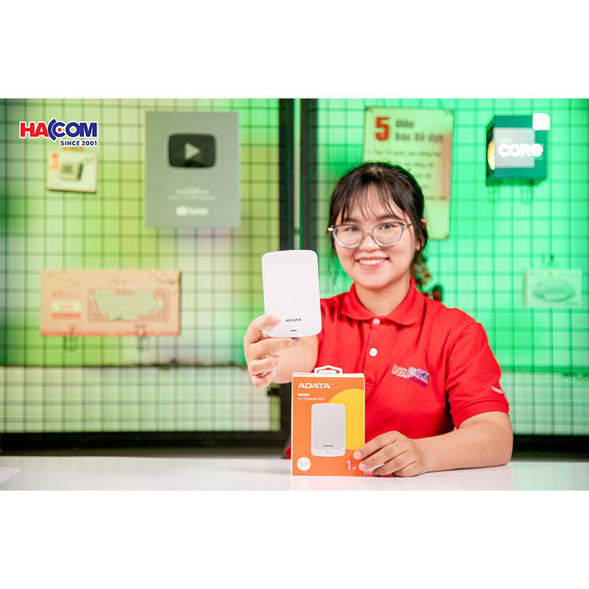 66238_o_cung_di_dong_adata_hv320_1tb_mau_trang_ahv320_1tu31__3_.jpg 4