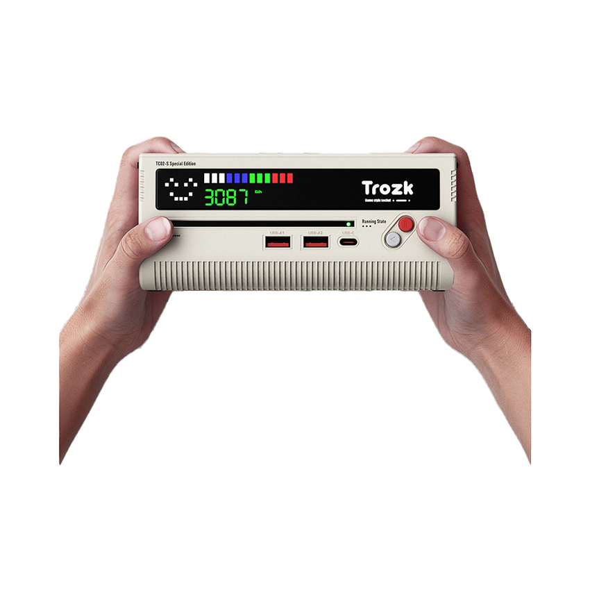 Hub sạc nhanh kiêm ổ cắm điện Trozk CLASSIC Retro TC-02 - Hình dạng máy chơi game Nintendo NES cổ điển