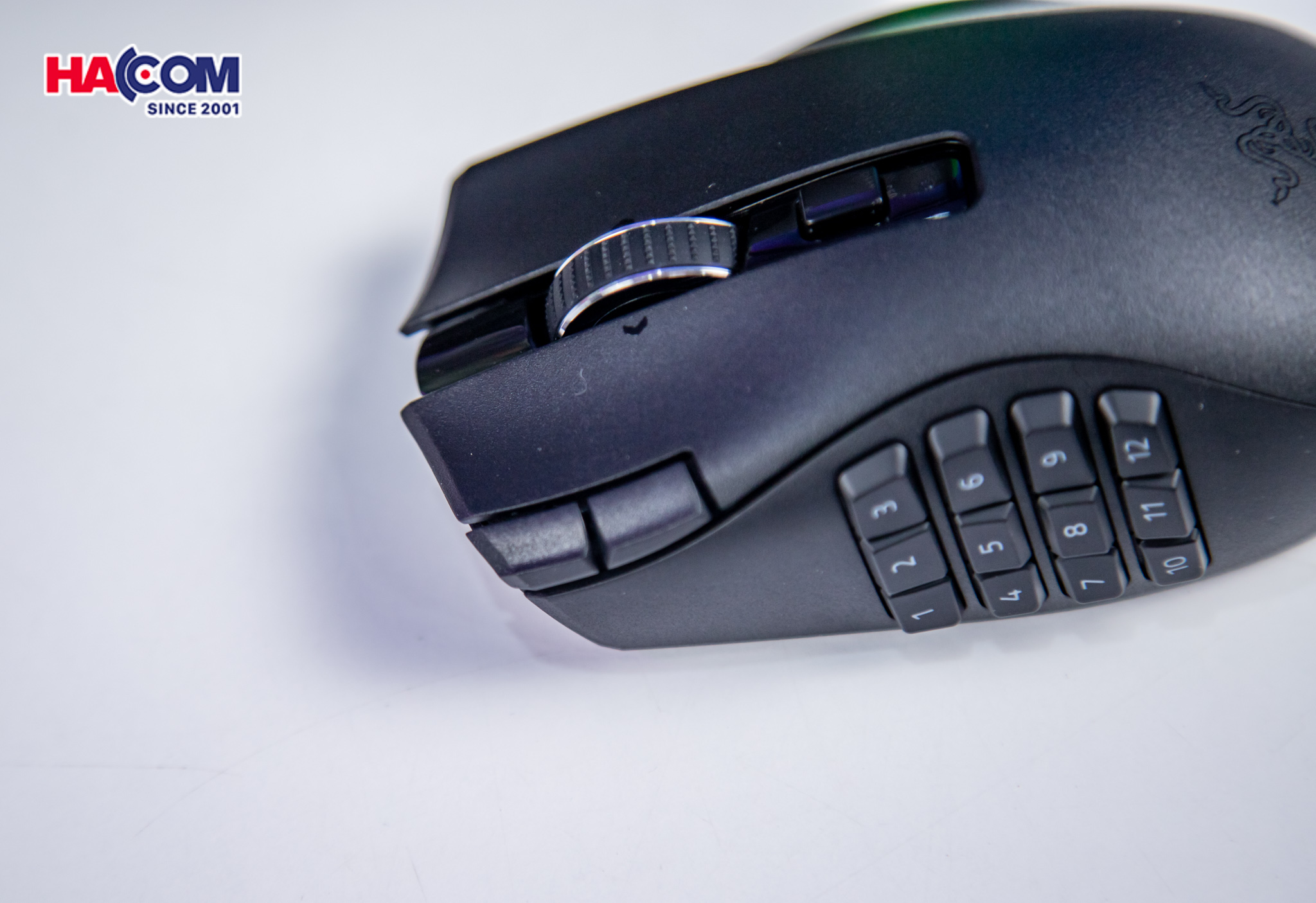 76734_chuot_gaming_khong_day_razer_naga_v2_hyperspeed___rz01_03600100_r3a1_07.jpg 12