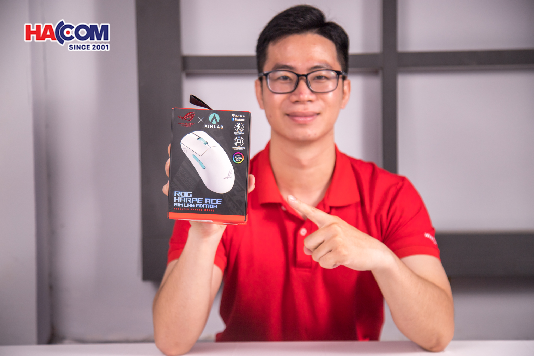 76736_chuot_gaming_khong_day_asus_rog_harpe_ace_aim_lab_edition_moonlight_white___90mp02w0_bmua10_01.JPG 9