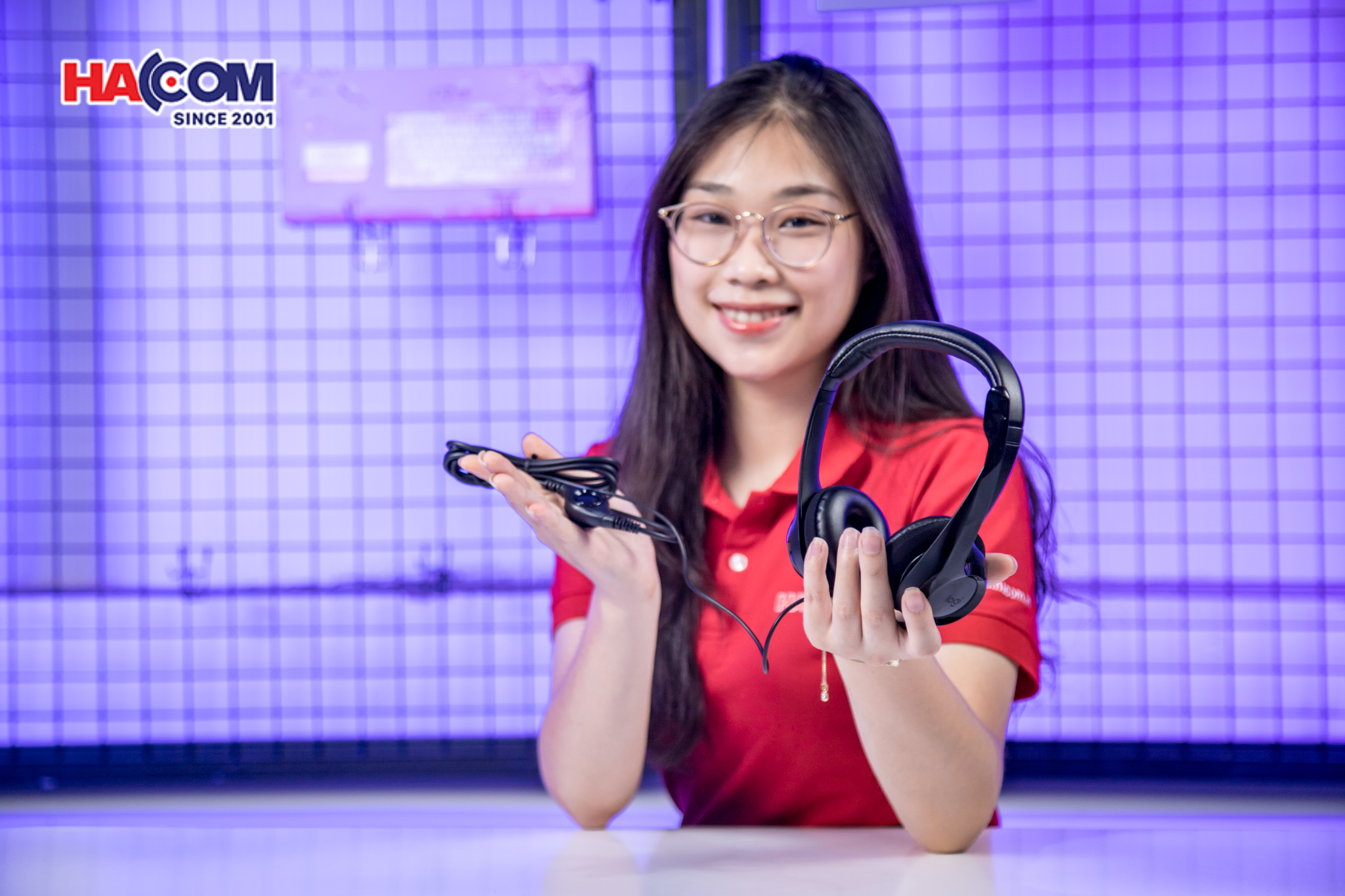 77780_tai_nghe_logitech_h151_01.JPG 5