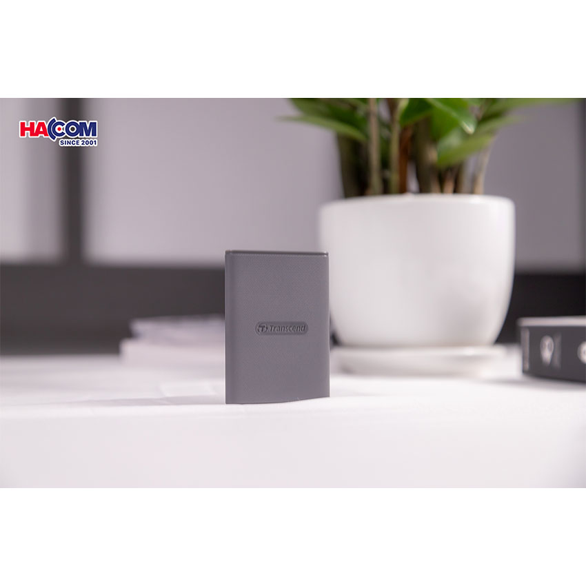 81892_o_cung_di_dong_transcend_esd360c_portable_ssd_1tb_type_c_nut_sao_luu_1_cham__2_.jpg 3