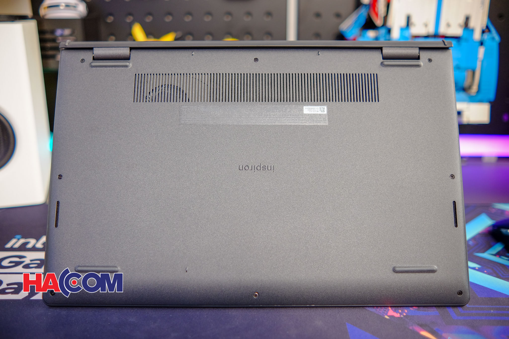 85228_laptop_dell_inspiron_3520_7.jpg 11