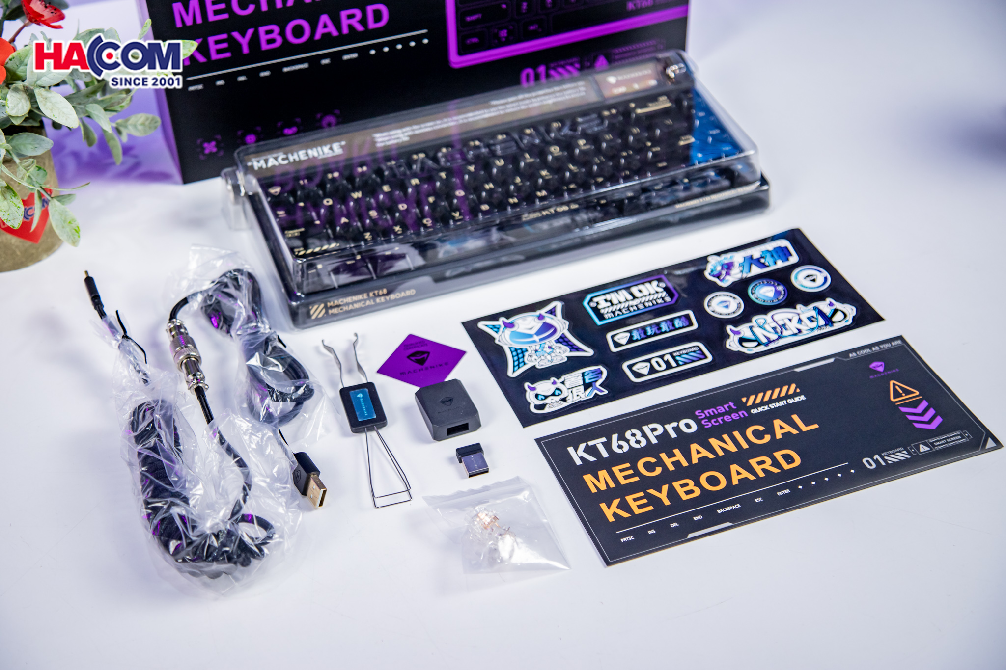 86966_ban_phim_co_machenike_kt68_pro_black_north_pole_3_mode_rgb_yellow_switch_mau_den_04.jpg 9