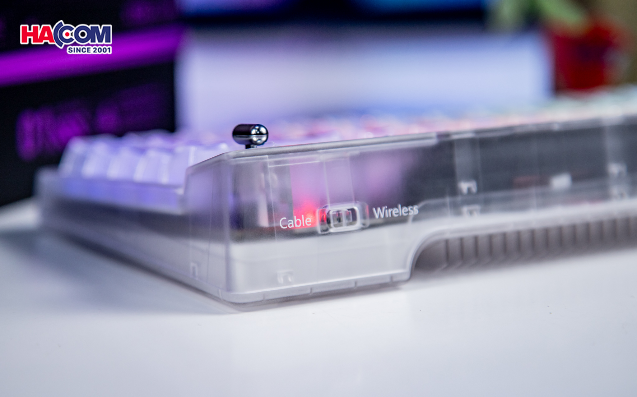 86967_ban_phim_machenike_kt68_pro_black_north_pole_brown_switch_mau_trang_016.jpg 22