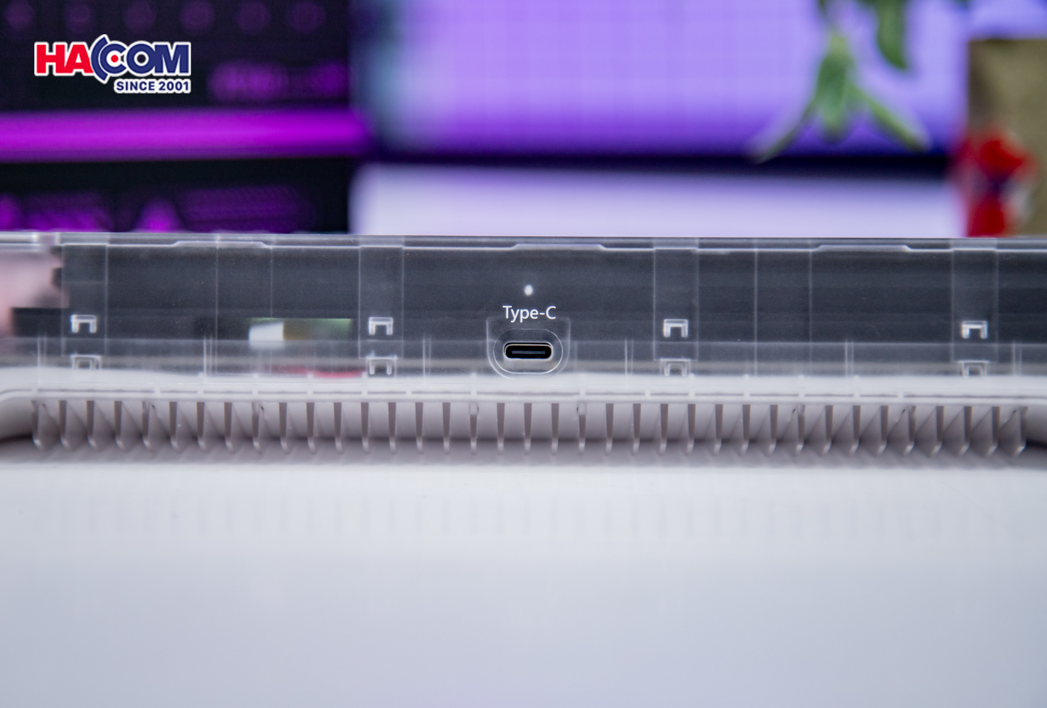 86967_ban_phim_machenike_kt68_pro_black_north_pole_brown_switch_mau_trang_017.jpg 23