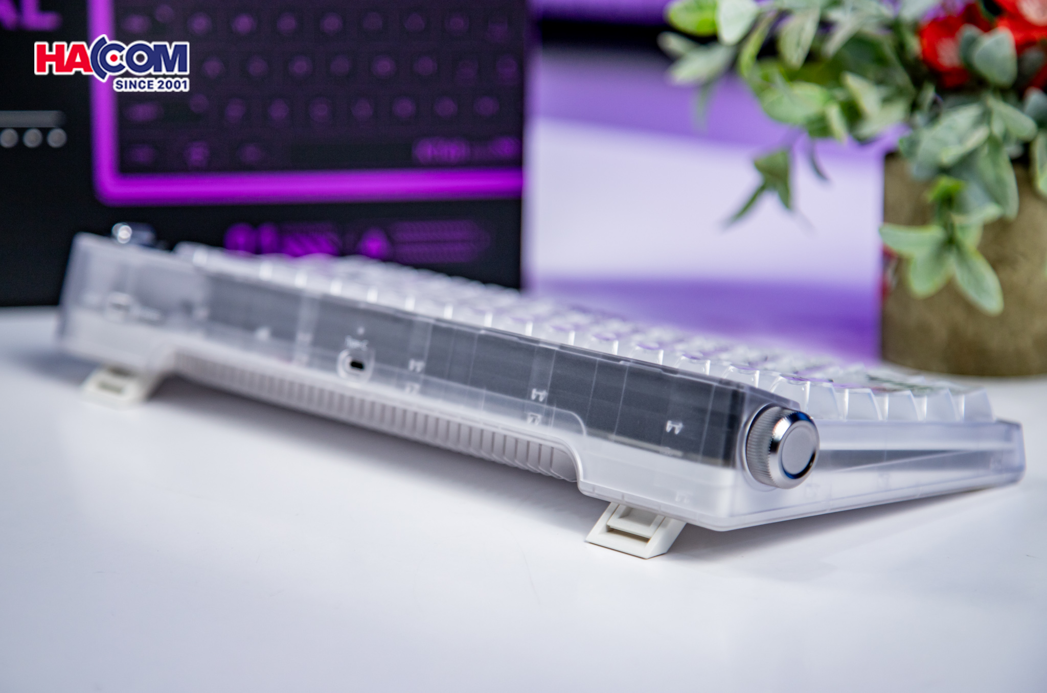 86967_ban_phim_machenike_kt68_pro_black_north_pole_brown_switch_mau_trang_018.jpg 24