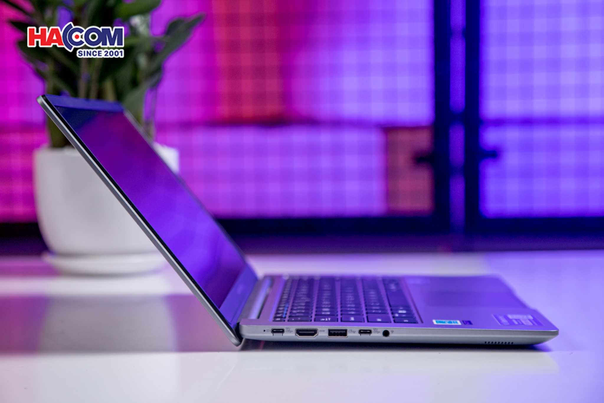 89331_laptop_asus_expertbook_p1403cva_i516_50w_022.JPG 36