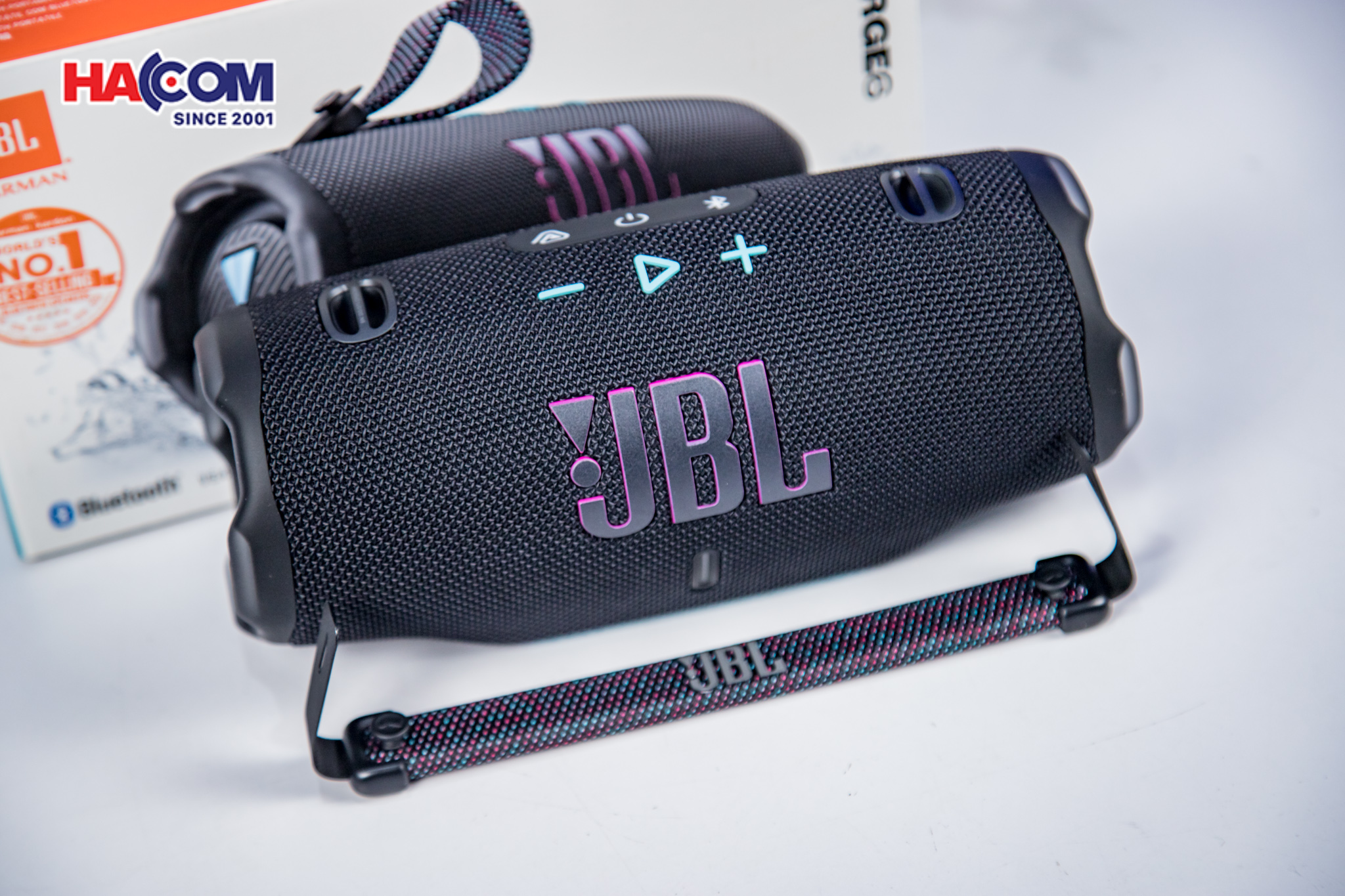 90674_loa_bluetooth_jbl_charge_6_mau_den_cam_011.JPG 16