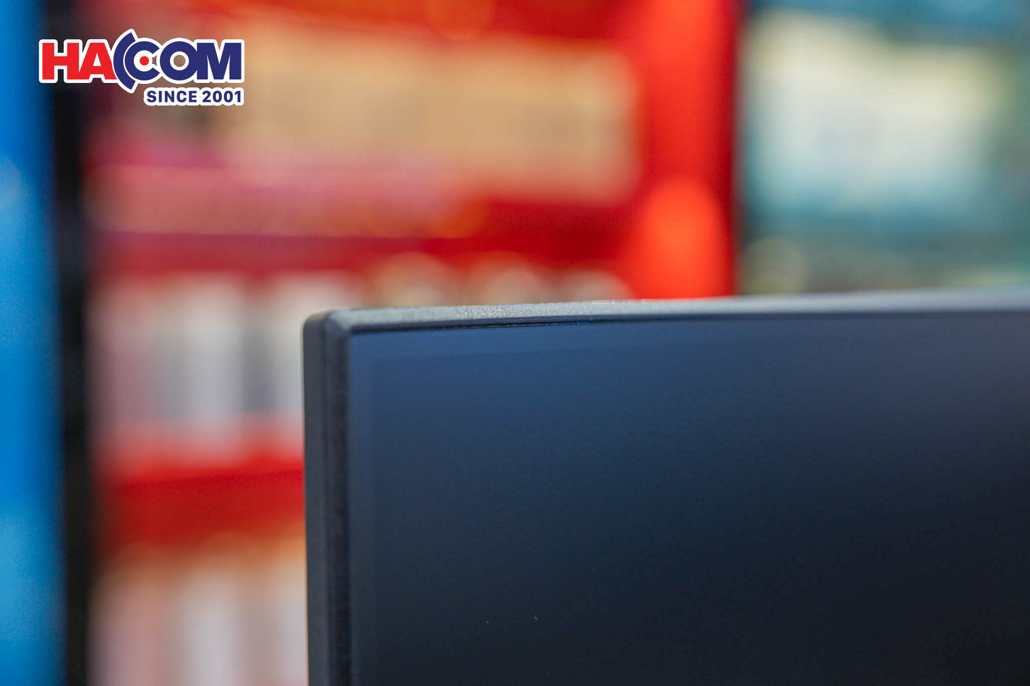 90883_man_hinh_aoc_27b30h_photo_6.jpg 8