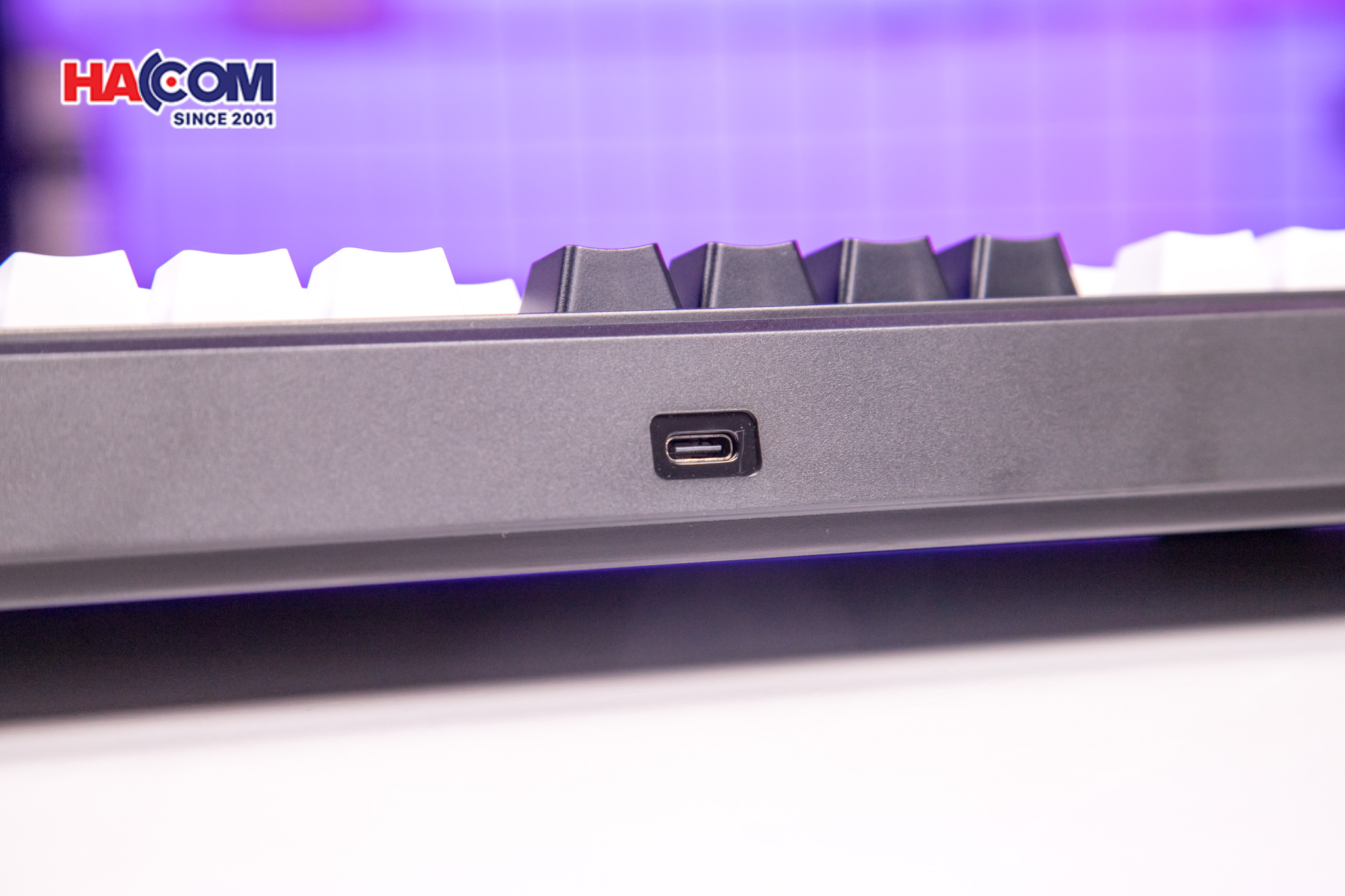 92292_ban_phim_co_edra_ek398w_3_mode_black_white_green_blueberry_linear_switch_05.JPG 7