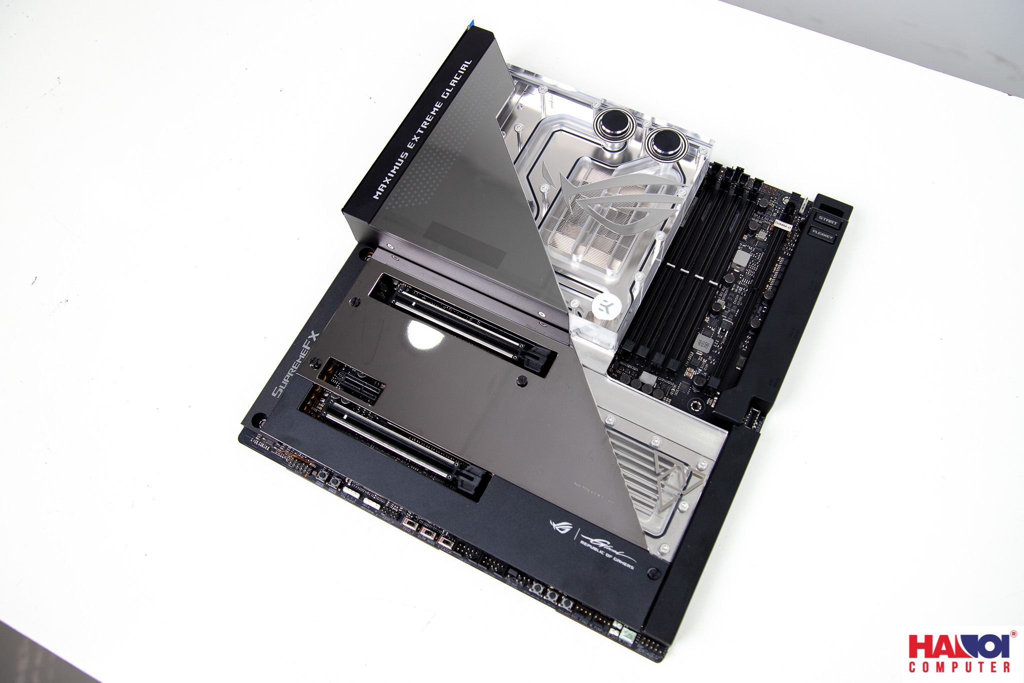 92308_mainboard_asus_rog_maximus_z690_extreme_glacial_intel_z690_socket_1700_atx_4_khe_ram_ddr5_11_1_.JPG 10