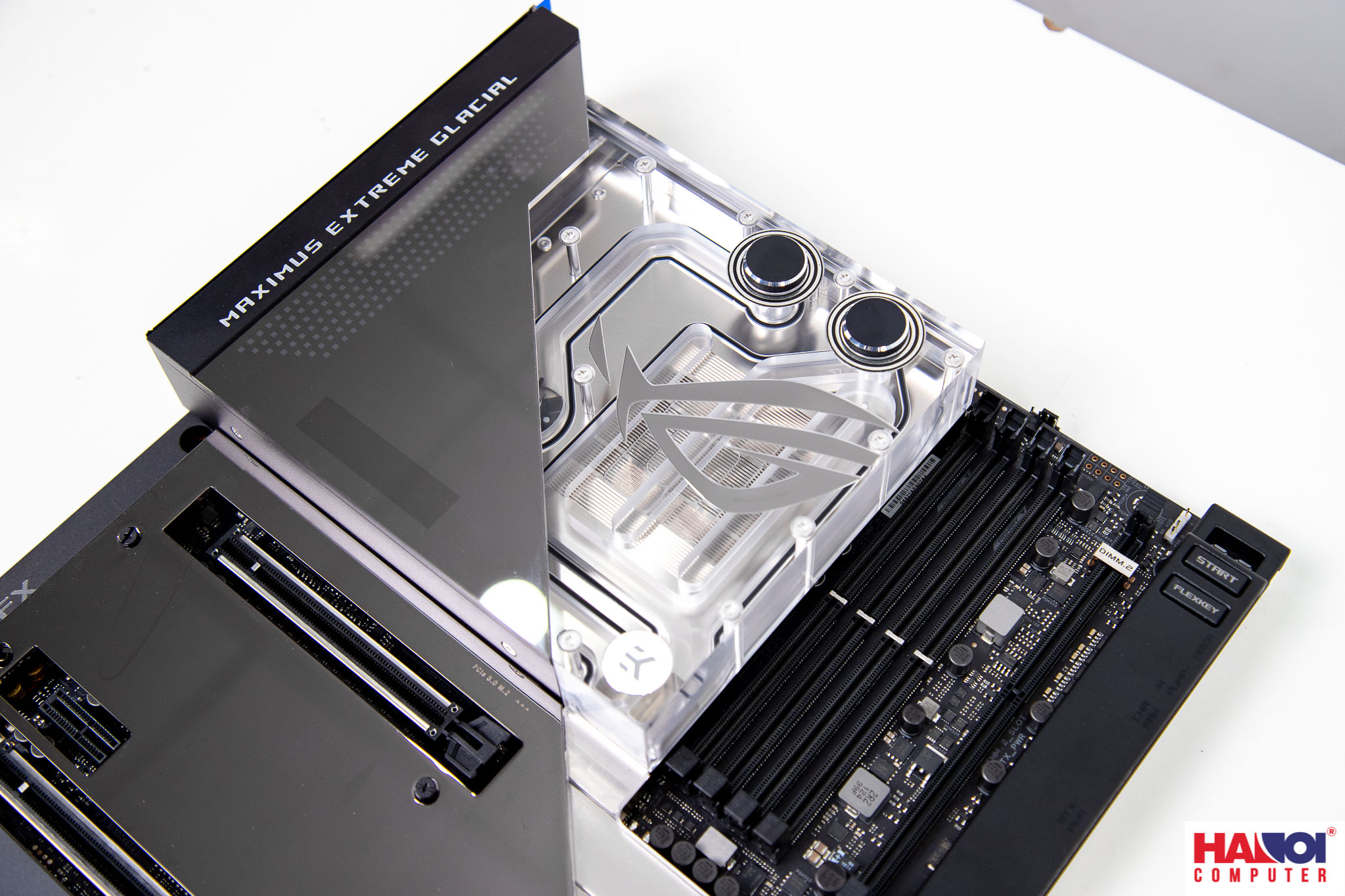 92308_mainboard_asus_rog_maximus_z690_extreme_glacial_intel_z690_socket_1700_atx_4_khe_ram_ddr5_12.JPG 13