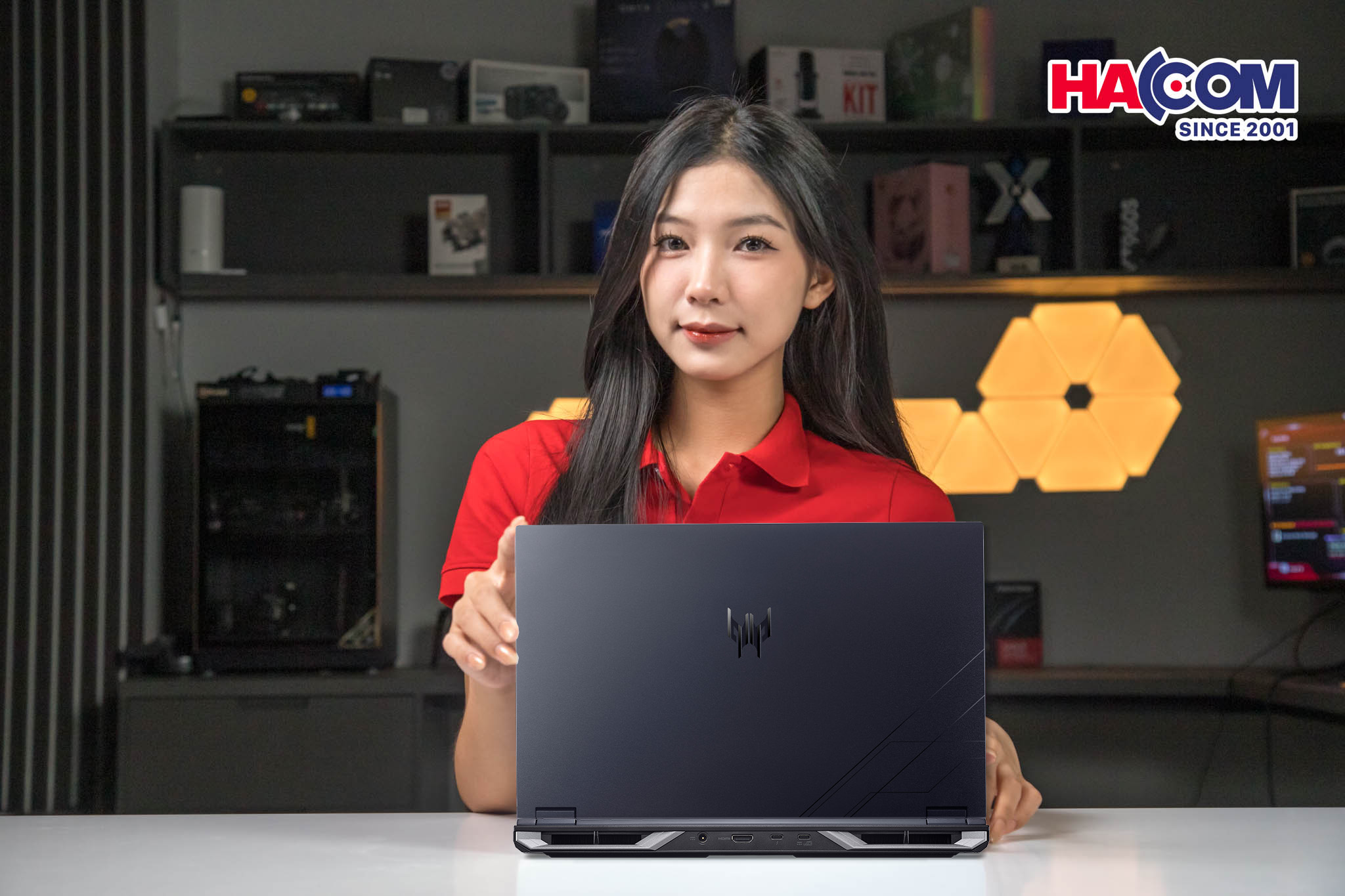 92506_laptop_acer_predator_helios_neo_16_ai_phn16_73_757w_nh_qvqsv_00111.jpg 10